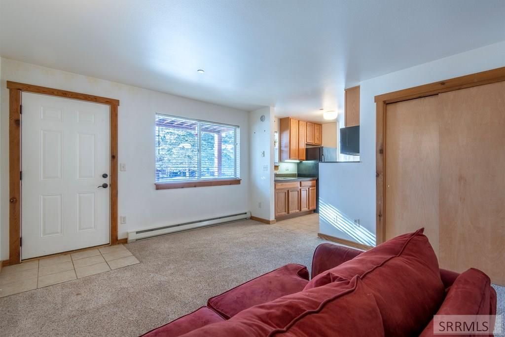 Image 4 of property listing at 200 Homestead Road # 305, Victor, ID 83455