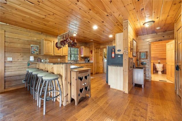 820 N Jinete ST, Clewiston, FL 33440