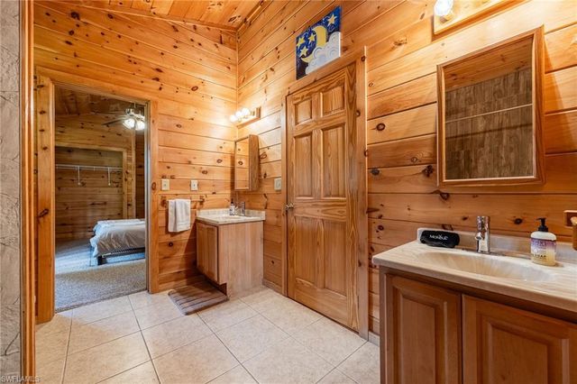 820 N Jinete ST, Clewiston, FL 33440