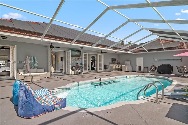 349 NE Anderson St, Lake Placid, FL 33852