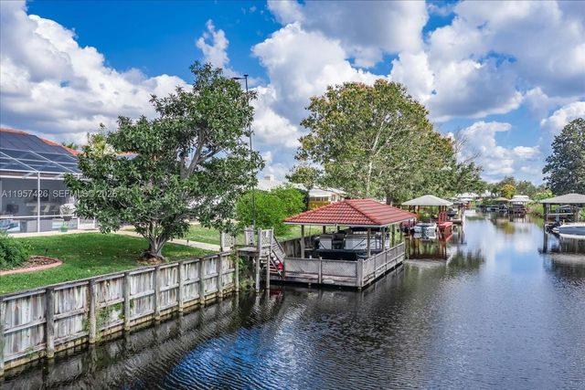 349 NE Anderson St, Lake Placid, FL 33852