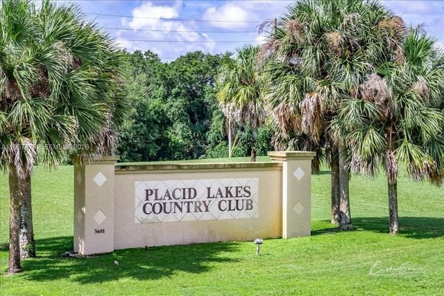 349 NE Anderson St, Lake Placid, FL 33852