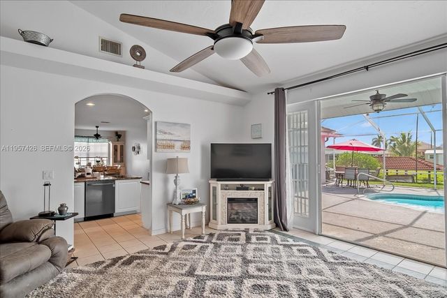 349 NE Anderson St, Lake Placid, FL 33852