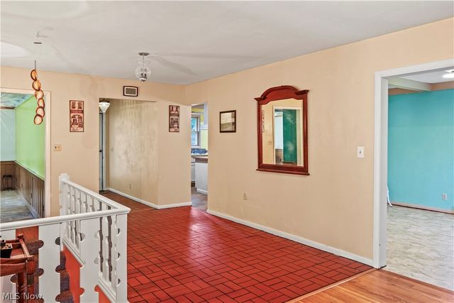 300 Eastlawn Circle, Zanesville, OH 43701