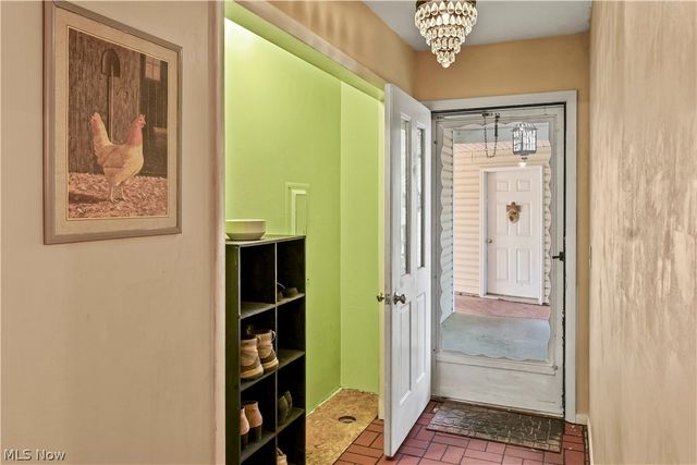 300 Eastlawn Circle, Zanesville, OH 43701