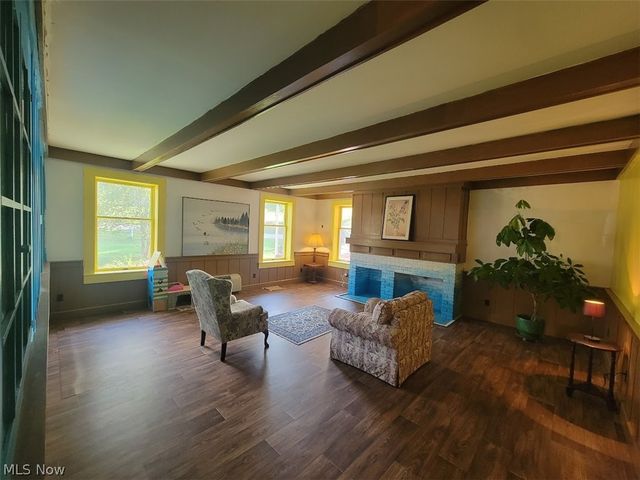 300 Eastlawn Circle, Zanesville, OH 43701