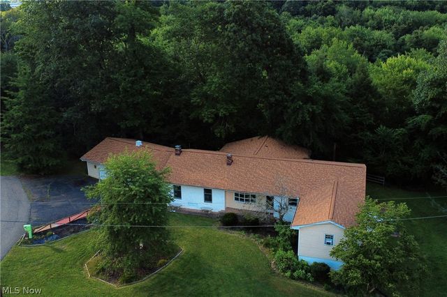 300 Eastlawn Circle, Zanesville, OH 43701