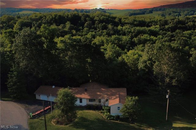 300 Eastlawn Circle, Zanesville, OH 43701