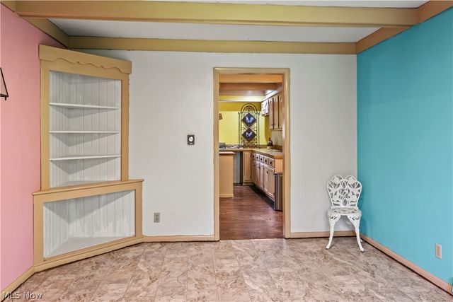 300 Eastlawn Circle, Zanesville, OH 43701