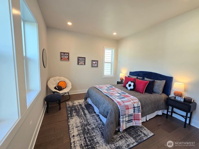 13809 SE 85th Street, Newcastle, WA 98059