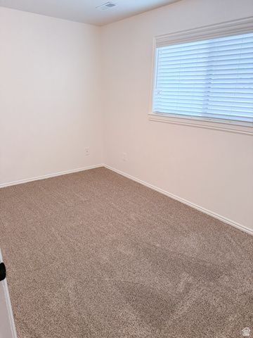 89 N 400 W, Clearfield, UT 84015
