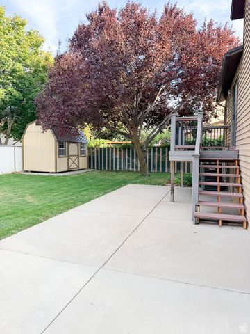 89 N 400 W, Clearfield, UT 84015