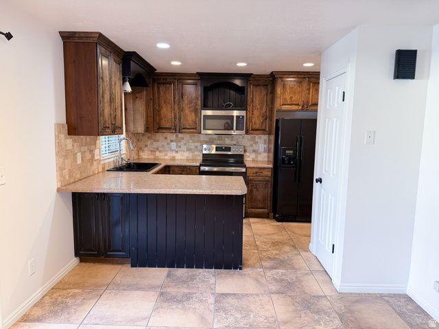 89 N 400 W, Clearfield, UT 84015