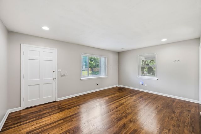 3147 Hamilton Avenue, Columbus, OH 43224