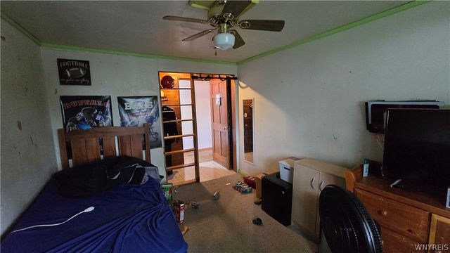 312 77th Street, Niagara Falls, NY 14304