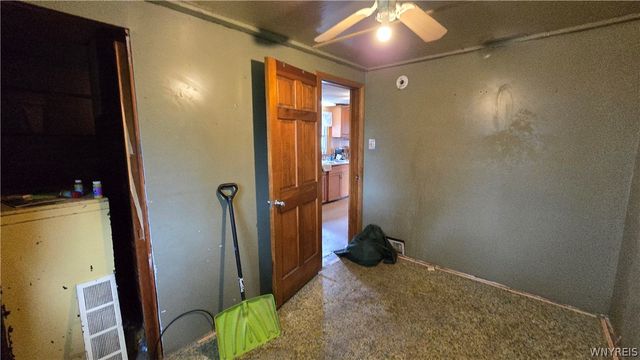 312 77th Street, Niagara Falls, NY 14304