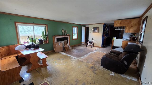 312 77th Street, Niagara Falls, NY 14304