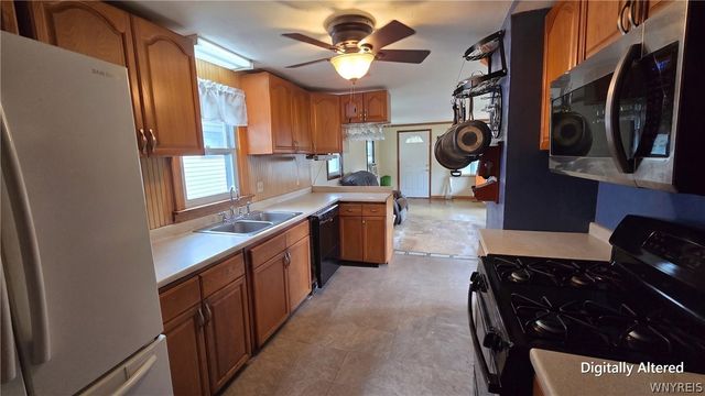 312 77th Street, Niagara Falls, NY 14304
