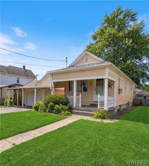 312 77th Street, Niagara Falls, NY 14304