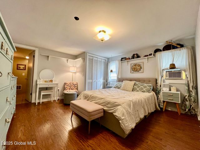 2803 Wellington Avenue, Rotterdam, NY 12306