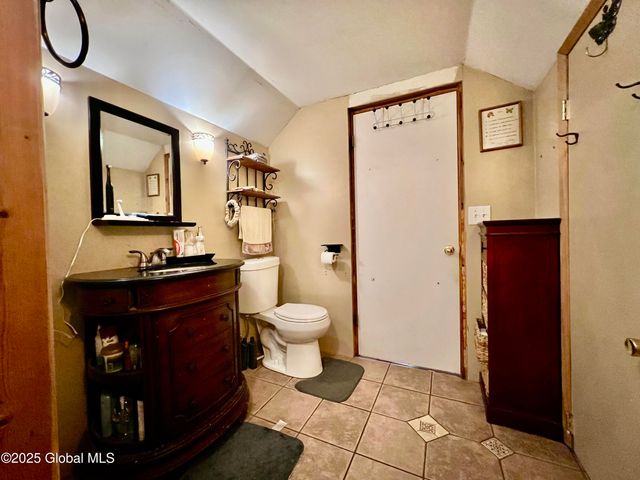 2803 Wellington Avenue, Rotterdam, NY 12306