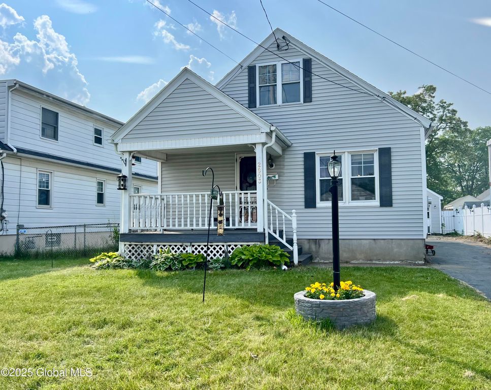 2803 Wellington Avenue, Rotterdam, NY 12306