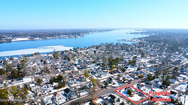 699 Mantoloking Road, Brick, NJ 08723