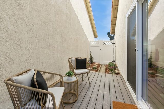 23986 Calle Alonso, Mission Viejo, CA 92692