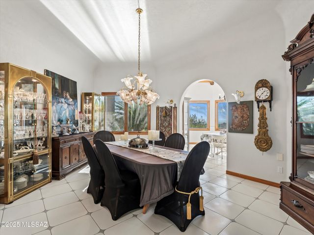 5887 E Placita Alta Reposa, Tucson, AZ 85750