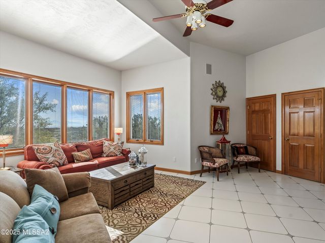 5887 E Placita Alta Reposa, Tucson, AZ 85750