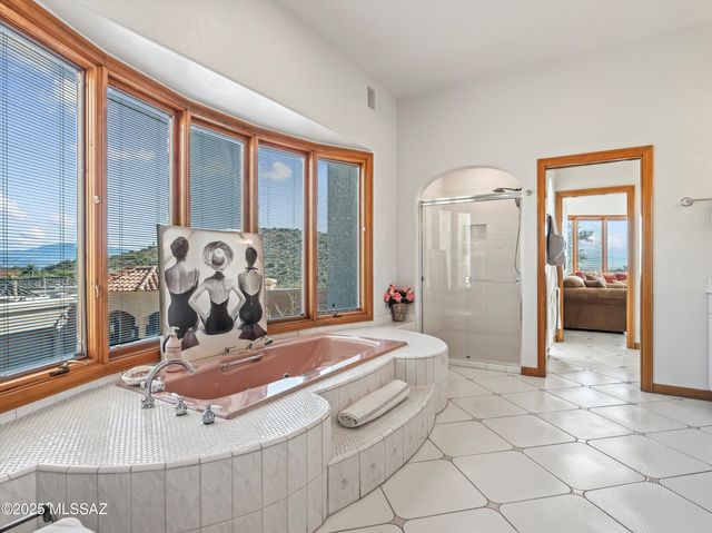 5887 E Placita Alta Reposa, Tucson, AZ 85750