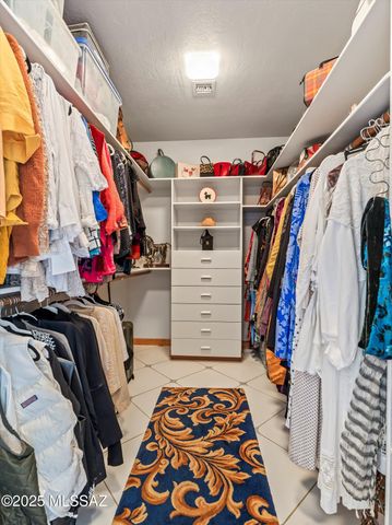 5887 E Placita Alta Reposa, Tucson, AZ 85750