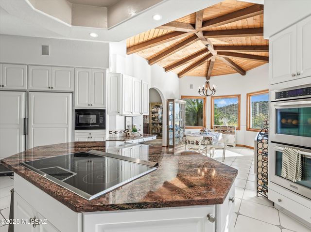 5887 E Placita Alta Reposa, Tucson, AZ 85750