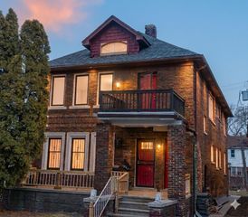 3742 W Grand Street, Detroit, MI 48238