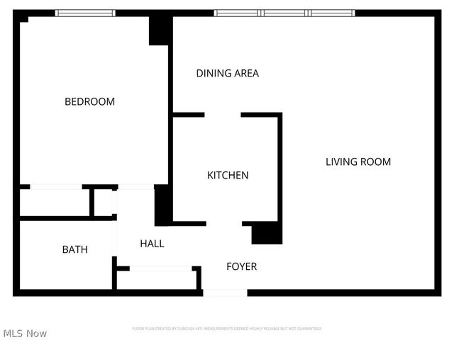 11850 Edgewater Drive, Lakewood, OH 44107