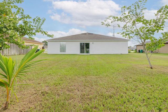 362 NW Bayshore Boulevard, Port St Lucie, FL 34983