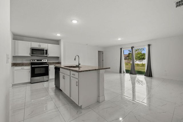 362 NW Bayshore Boulevard, Port St Lucie, FL 34983