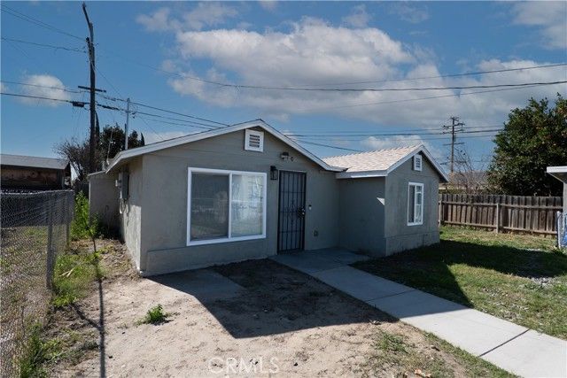 5286 Odell Street C, Jurupa Valley, CA 92509