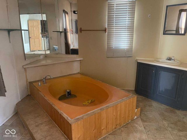 11077 E Rader Lane, Solsberry, IN 47459