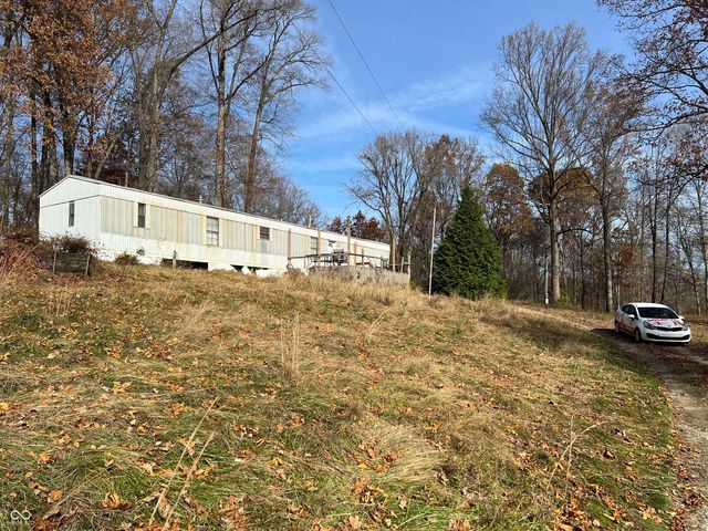 11077 E Rader Lane, Solsberry, IN 47459