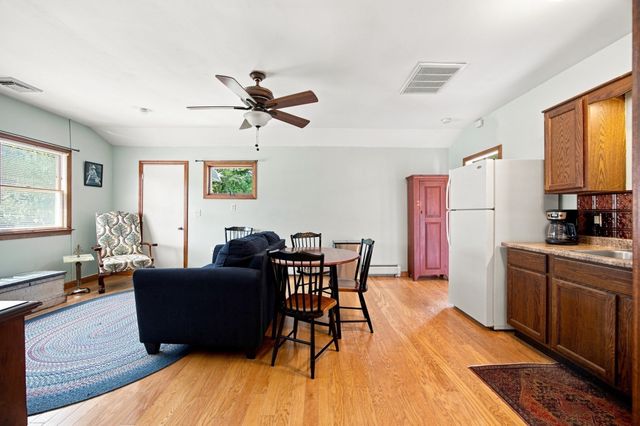 47 Overlook Dr, Easthampton, MA 01027