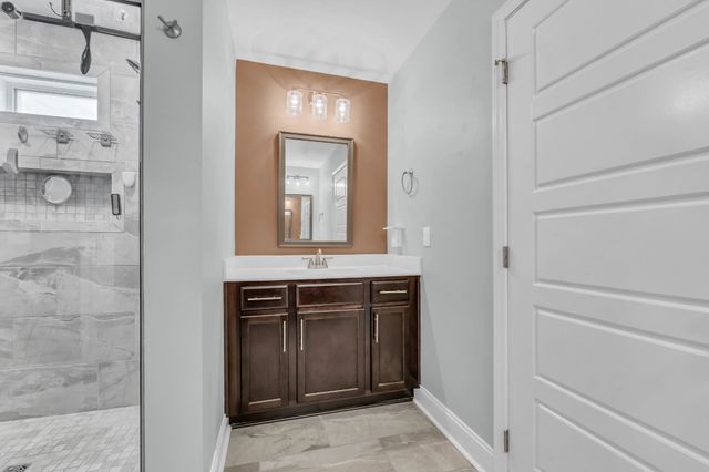 2019 Jackie Lorraine Dr, Clarksville, TN 37042