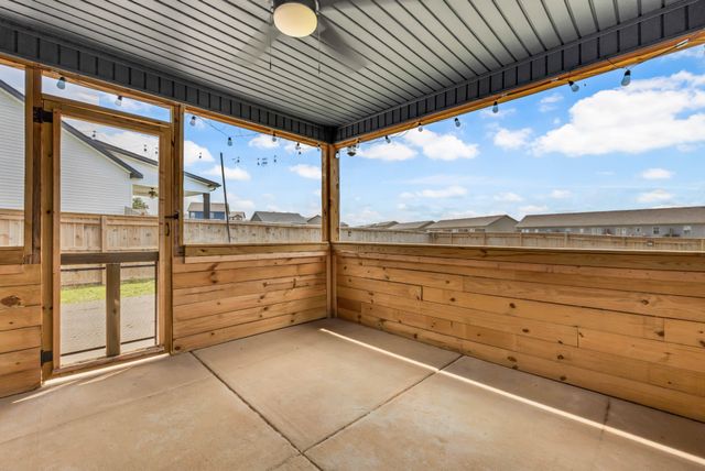 2019 Jackie Lorraine Dr, Clarksville, TN 37042