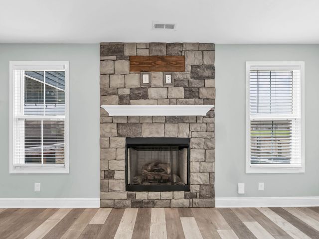 2019 Jackie Lorraine Dr, Clarksville, TN 37042