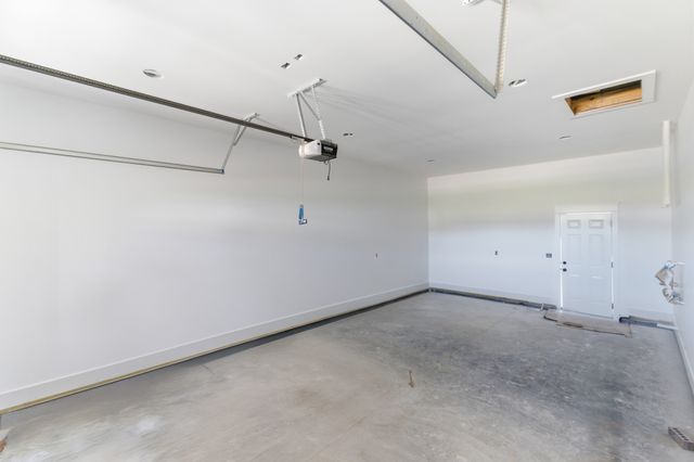 1904 Martha Washington Way, Murfreesboro, TN 37130