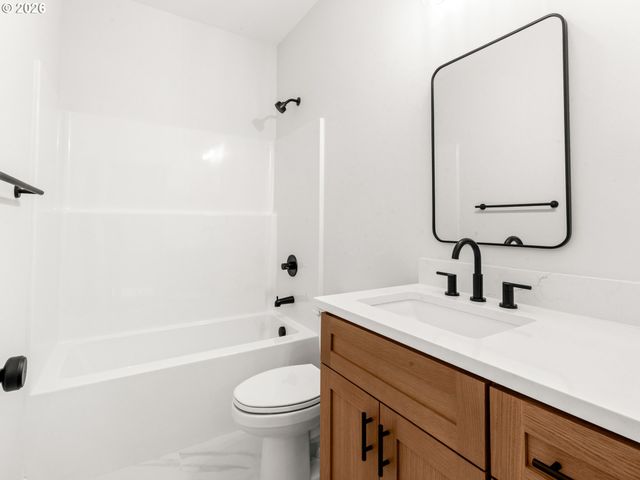 7488 Se 51st Ave, Portland, OR 97206