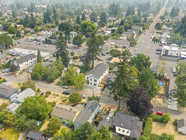 7488 Se 51st Ave, Portland, OR 97206