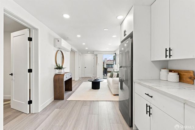 615 Mount Vernon Avenue, San Francisco, CA 94112