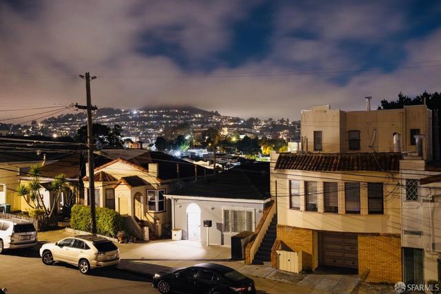 615 Mount Vernon Avenue, San Francisco, CA 94112