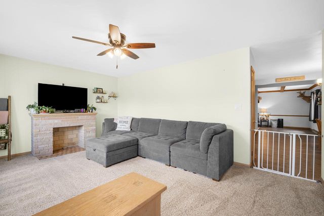 117 W Monroe STREET, Port Washington, WI 53074